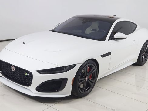 Used 2021 Jaguar F-TYPE R image 27