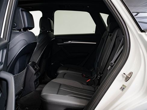 Certified 2024 Audi Q5 2.0T Premium w/ Summer of Audi Package image 43