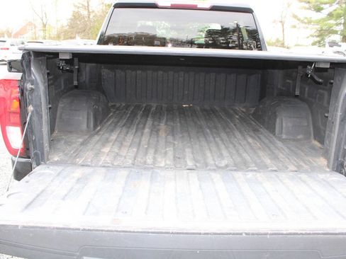 Used 2019 GMC Sierra 1500 4x4 Crew Cab w/ Convenience Package image 24