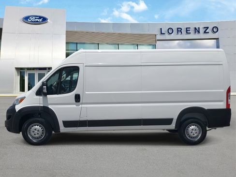 Used 2025 RAM ProMaster 2500 FWD image 8