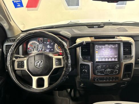 Used 2014 RAM 2500 Laramie AWD/4WD image 10