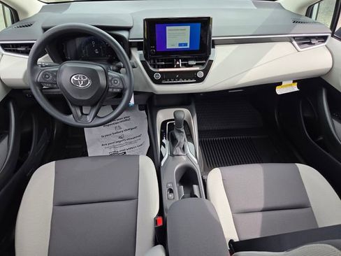 New 2026 Toyota Corolla LE FWD image 9