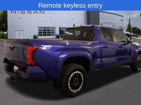 Used 2024 Toyota Tacoma TRD Sport image 3