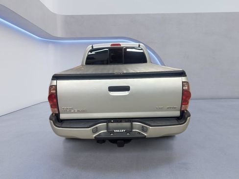 Used 2006 Toyota Tacoma PreRunner w/ TRD Sport Pkg #3 RWD image 7
