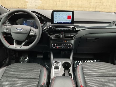 Used 2025 Ford Escape ST-Line Select image 16