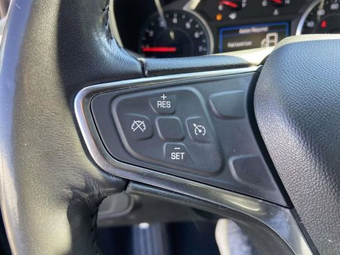 Used 2019 Chevrolet Equinox LT image 31