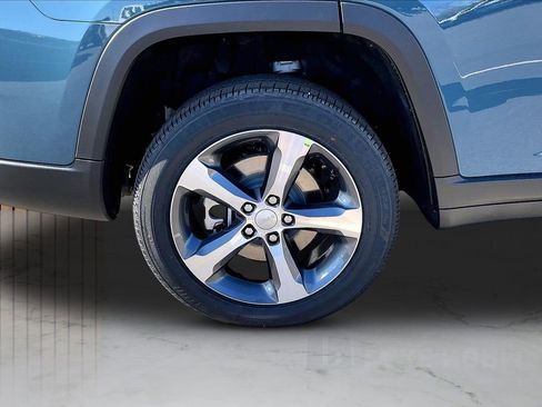 New 2026 Jeep Grand Cherokee L Limited image 38