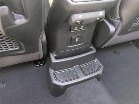 New 2026 Jeep Wrangler Unlimited Rubicon image 34