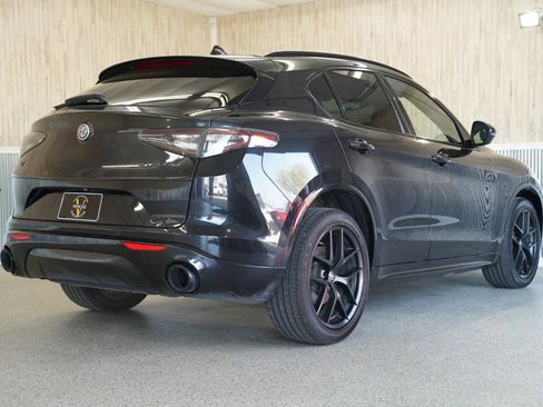 Used 2021 Alfa Romeo Stelvio Ti Sport image 10
