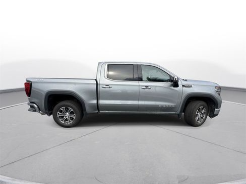 Used 2025 GMC Sierra 1500 SLT AWD/4WD image 5