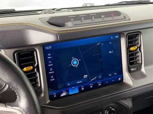 Used 2024 Ford Bronco Badlands image 13