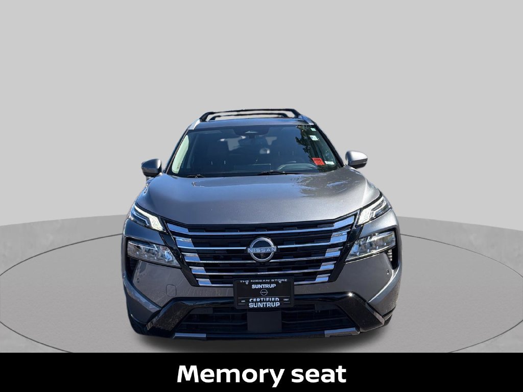 Certified 2025 Nissan Rogue Platinum AWD/4WD image 10