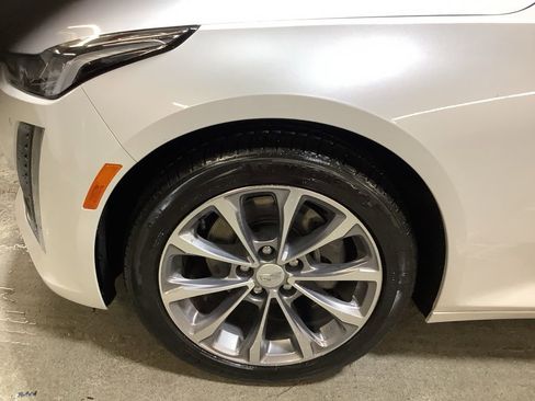 Used 2023 Cadillac CT5 Premium Luxury image 10