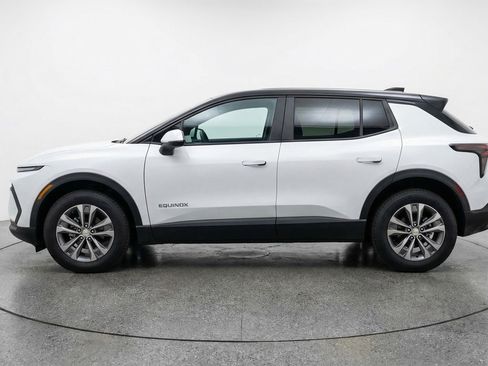 Used 2025 Chevrolet Equinox LT image 5