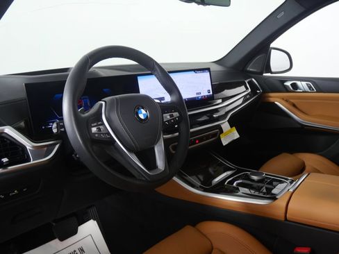 Certified 2026 BMW X5 xDrive40i AWD/4WD image 12