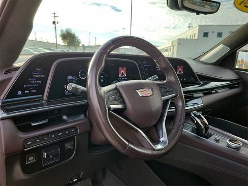 Used 2024 Cadillac Escalade Sport Platinum w/ LPO, ONYX Package image 13