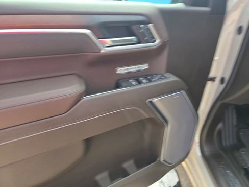 New 2026 GMC Sierra 1500 Denali AWD/4WD image 19