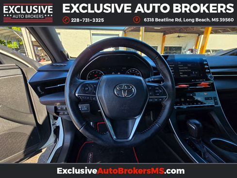 Used 2021 Toyota Avalon TRD image 26