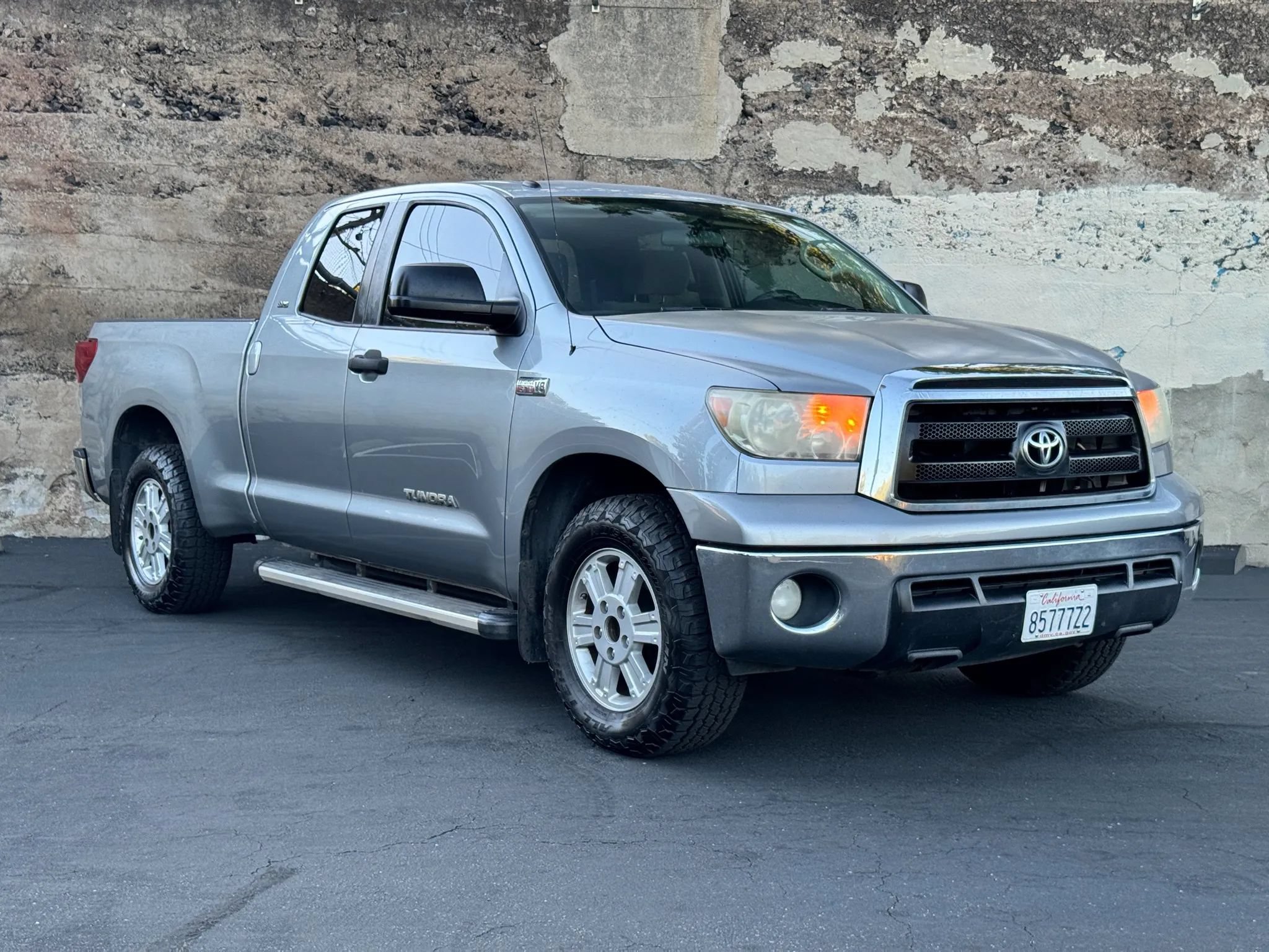 Used 2011 Toyota Tundra 2WD Double Cab w/ SR5 Pkg image 2