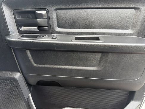 Used 2018 RAM 1500 Express w/ Express Value Package AWD/4WD image 18