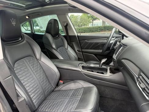 Used 2019 Maserati Levante GTS AWD/4WD image 43