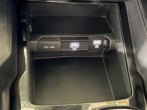 Used 2021 Kia Telluride LX FWD image 28