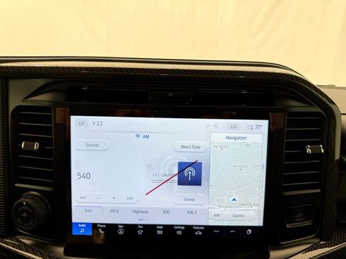 New 2025 Ford F150 Lariat w/ Equipment Group 502A High image 35