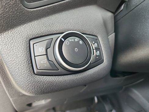 Used 2017 Ford Escape SE w/ Equipment Group 201A image 31