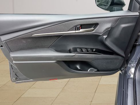 Used 2025 Toyota Camry LE FWD image 20