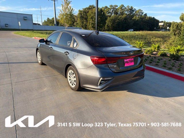 Used 2020 Kia Forte Sedan FWD image 7