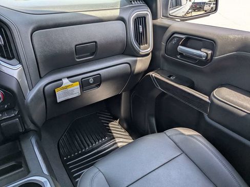Used 2021 Chevrolet Silverado 1500 LTZ w/ Safety Package II AWD/4WD image 17