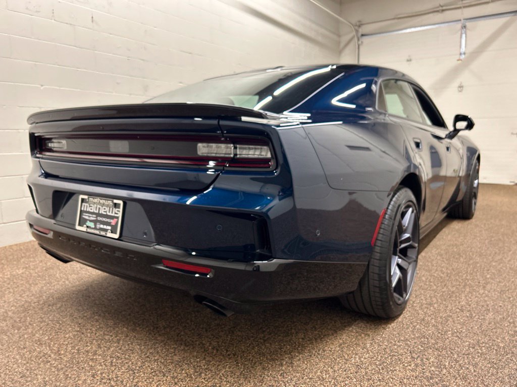 Used 2026 Dodge Charger R/T AWD/4WD image 2
