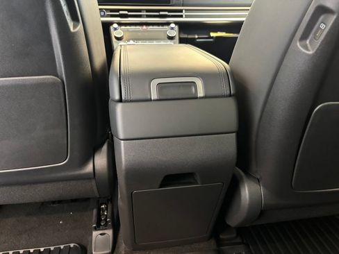Used 2025 Hyundai Santa Fe SEL AWD/4WD image 25