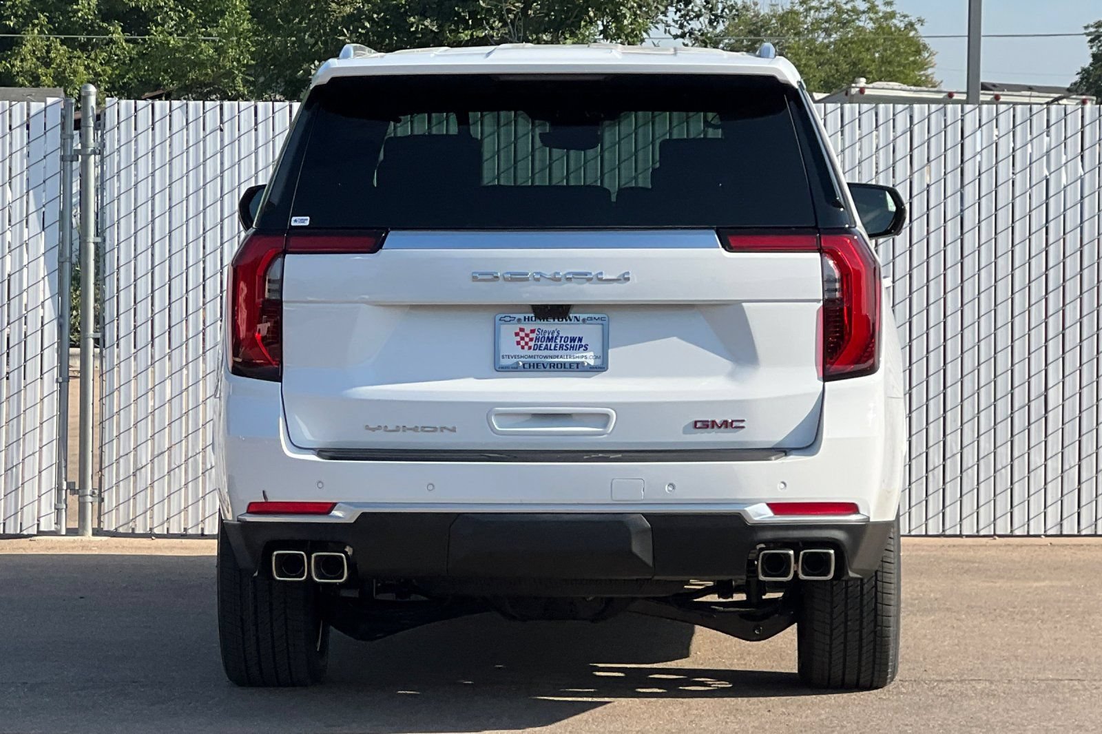 New 2026 GMC Yukon Denali w/ Advanced Technology Package AWD/4WD image 5
