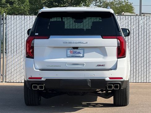 New 2026 GMC Yukon Denali w/ Advanced Technology Package AWD/4WD image 5