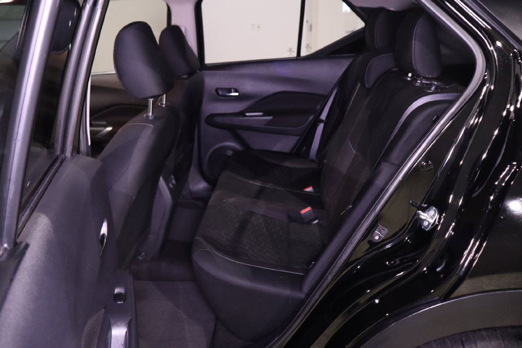 Used 2023 Nissan Kicks SV FWD image 25