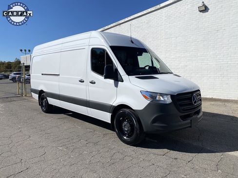Used 2025 Mercedes-Benz Sprinter 2500 image 8