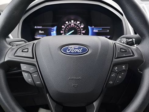 Used 2023 Ford Edge SEL AWD/4WD image 17