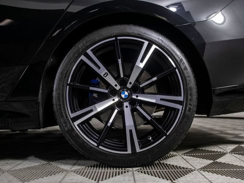 Used 2024 BMW 530i w/ M Sport Package RWD image 41
