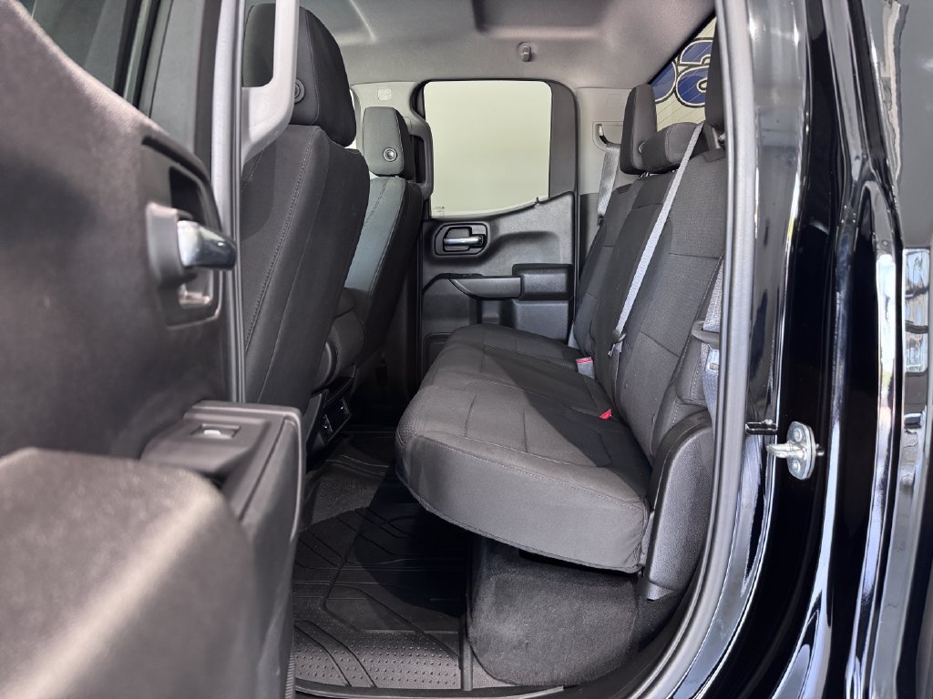 Used 2021 Chevrolet Silverado 1500 Custom AWD/4WD image 14