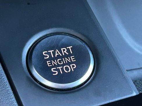 Used 2023 Audi A4 2.0T Premium Plus image 31