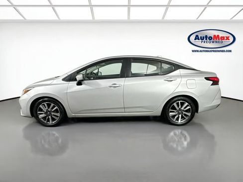 Used 2023 Nissan Versa SV FWD image 8