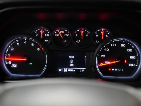 Used 2019 Chevrolet Silverado 1500 Custom w/ Custom Value Package image 19