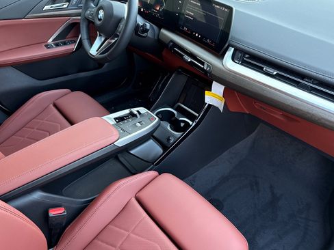 New 2026 BMW X1 xDrive28i w/ Technology Package image 13