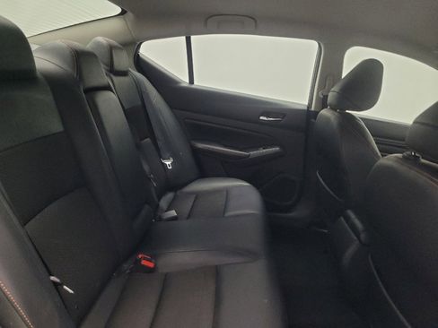 Used 2021 Nissan Altima 2.5 SR image 19