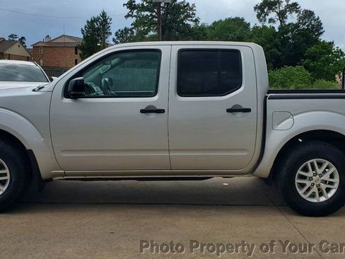 Used 2017 Nissan Frontier SV w/ SV Value Truck Package RWD image 14