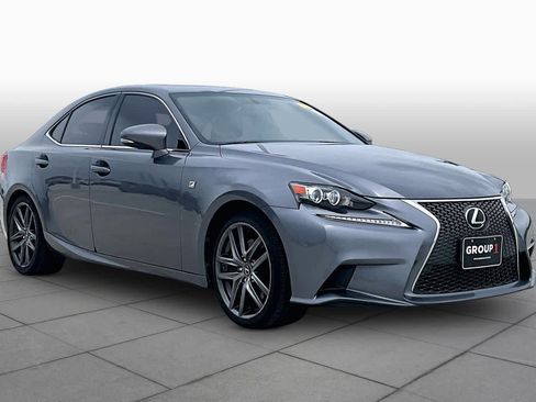 Used 2016 Lexus IS 200t w/ F Sport Package RWD image 3