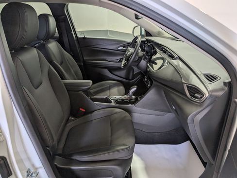 Used 2023 Buick Encore GX Preferred w/ Cold Weather Comfort Package AWD/4WD image 18