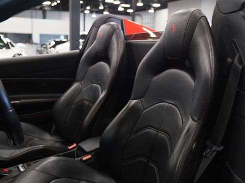 Used 2017 Ferrari 488 Spider RWD image 20
