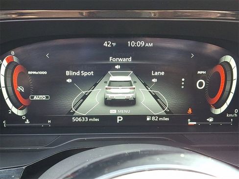 Used 2023 Nissan Pathfinder Platinum image 22